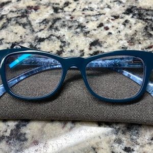 Peepers Turquoise glasses 1.75 Readers Perfect for all of your fall needs.